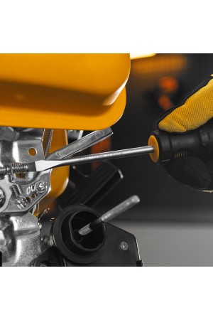 Отвертка, SL6x100 мм, S2, 3к рукоятка Denzel