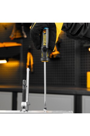 Отвертка, SL6x150 мм, S2, 3к рукоятка Denzel