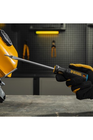 Отвертка SL8x150 мм, CrV, трехкомпонентная рукоятка Denzel
