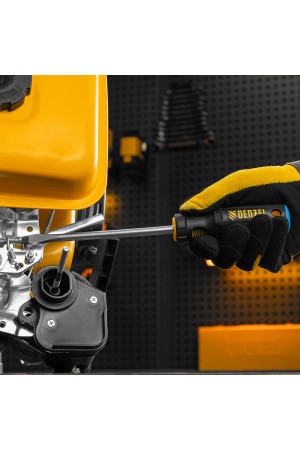 Отвертка, SL8x150 мм, S2, 3к рукоятка Denzel