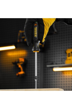 Отвертка, PZ2x100 мм, S2, 3к рукоятка Denzel