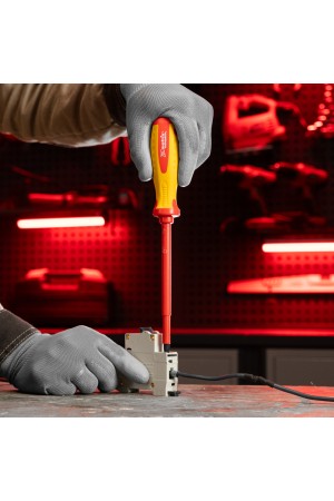Отвертка Insulated, SL6.5 x 150 мм, CrMo, до 1000 В, двухкомпонентная рукоятка Matrix Professional