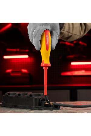 Отвертка Insulated, PH2 x 100 мм, CrMo, до 1000 В, двухкомпонентная рукоятка Matrix Professional
