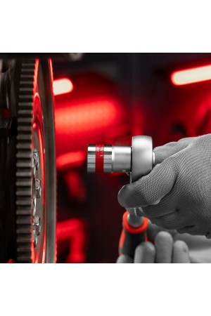 Головка торцевая, 18 мм, шестигранная, CrV, под квадрат 1/2, хромированная Matrix