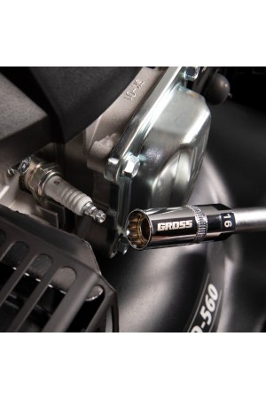 Головка торцевая свечная, магнитная, двенадцатигранная, 16 мм, под квадрат 1/2 Gross