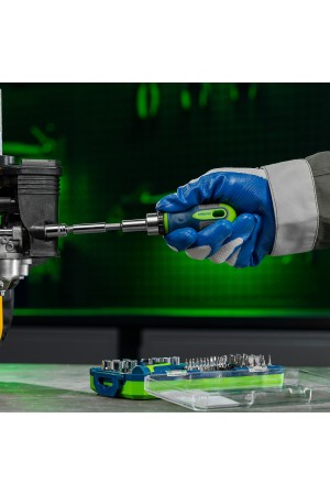 Отвертки реверсивные с набором бит и торцевыми головками, 41 шт, CrV Сибртех