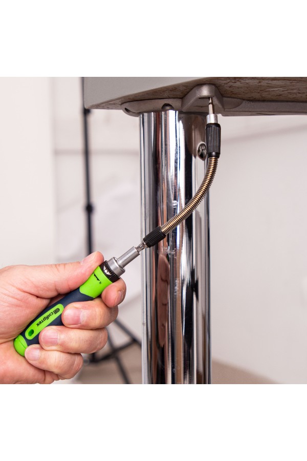 Отвертки реверсивные с набором бит, торцевых головок, 61 предмет, CrV Сибртех