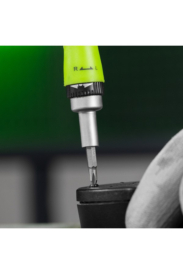 Отвертка реверсивная для точных работ с набором бит и торцевых головок, 32 предмета, CrV Сибртех