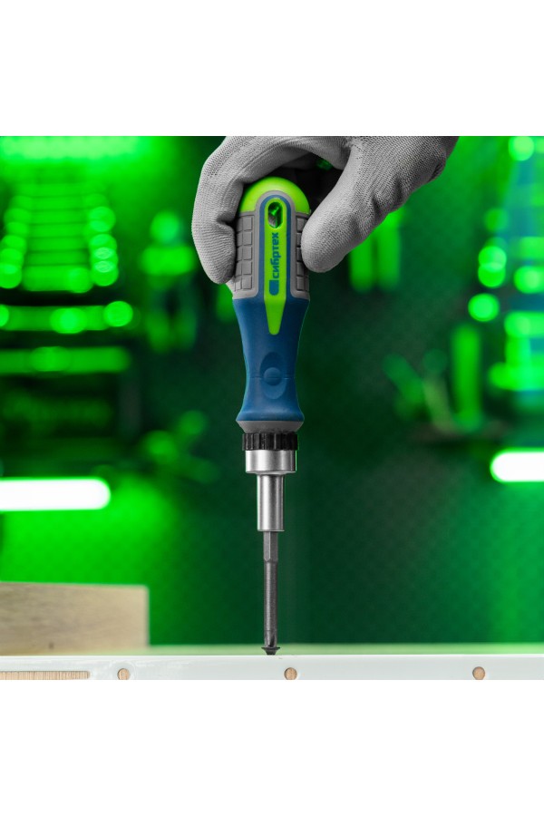 Отвертка реверсивная с набором бит и торцевых головок, 25 шт, CrV, чехол Сибртех