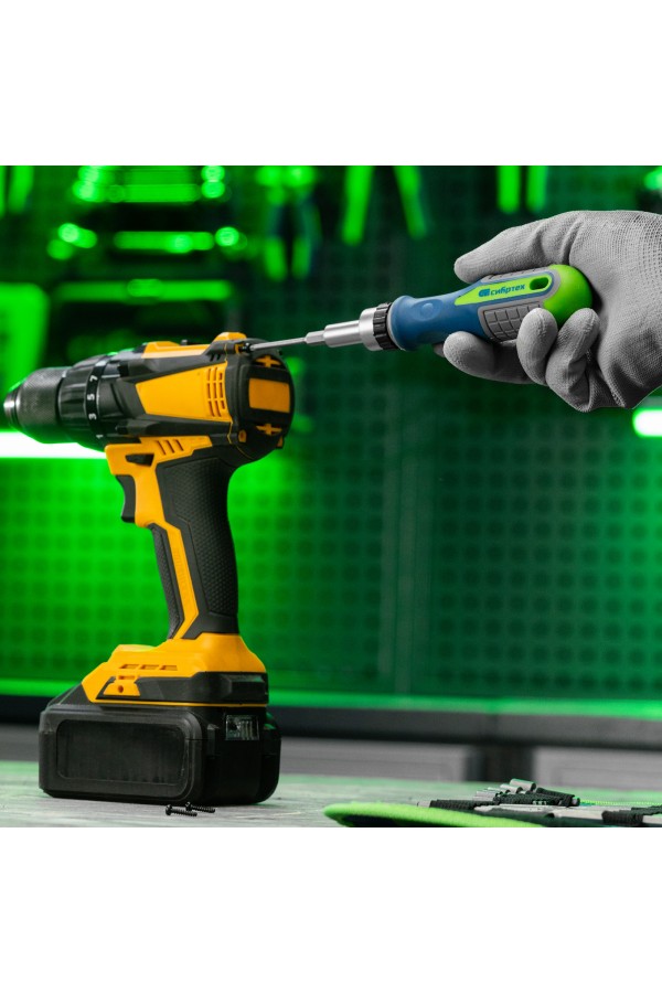 Отвертка реверсивная с набором бит и торцевых головок, 25 шт, CrV, чехол Сибртех