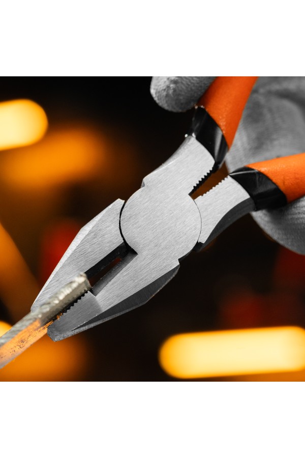 Набор губцевого инструмента №2, 3 предмета: плоскогубцы, бокорезы, клещи переставные Sparta