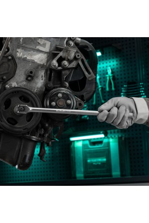 Набор торцевых головок с трещоткой 1/2