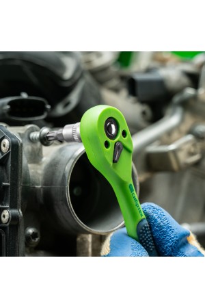 Ключ-трещотка 1/4