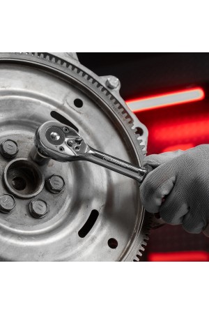 Ключ-трещотка 3/8