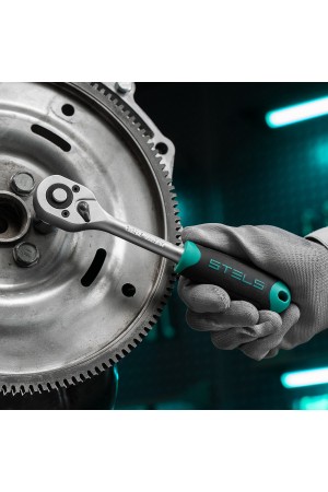 Ключ-трещотка 3/8