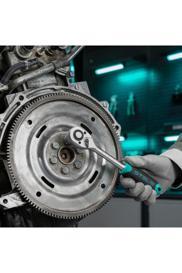 Ключ-трещотка 1/2