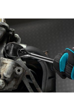 Ключ-трещотка 3/8