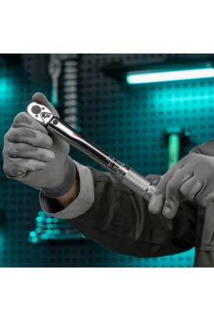 Ключ динамометрический, 5-24 Нм, 1/4, CrV, хромированная Stels