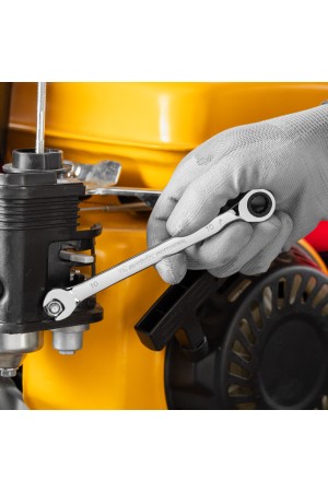 Ключ комбинированный трещоточный, 10 мм, CrV, зеркальный хром Matrix Professional