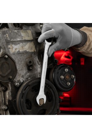 Ключ комбинированный трещоточный, 18 мм, CrV, зеркальный хром Matrix Professional