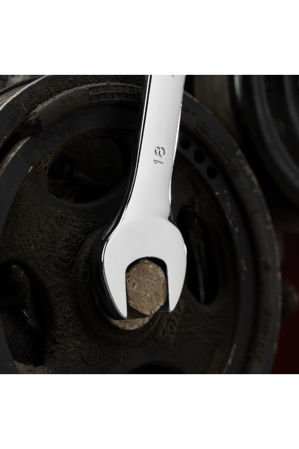 Ключ комбинированный трещоточный, 18 мм, CrV, зеркальный хром Matrix Professional