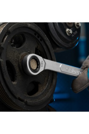 Ключ комбинированный трещоточный, 18 мм, количество зубьев 100 Gross