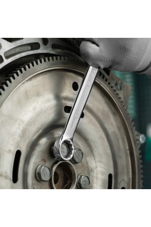 Ключ комбинированный, 18 мм, CrV, антислип Stels