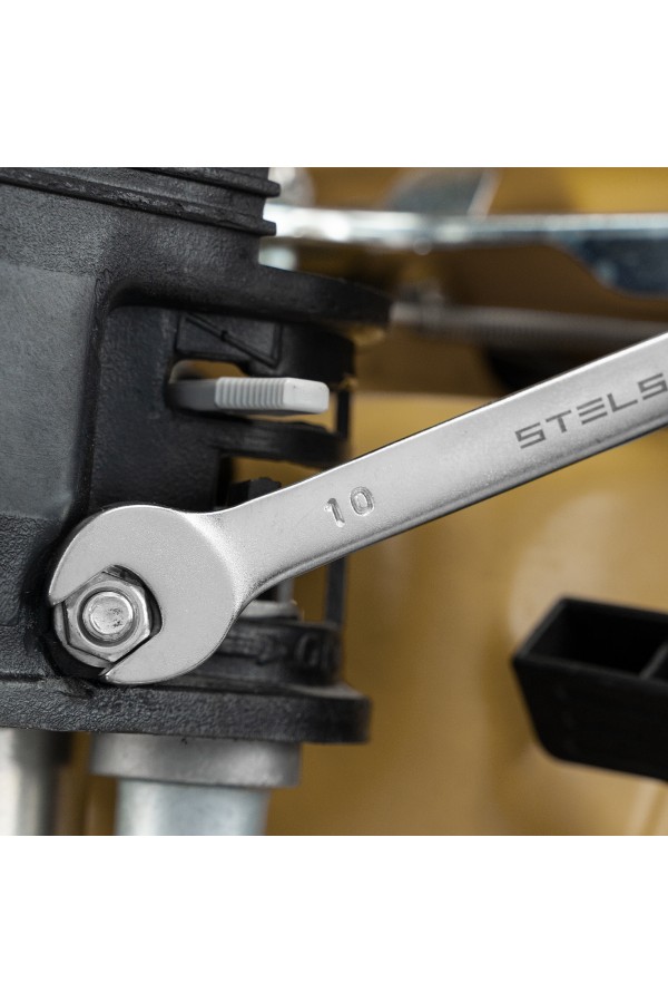 Набор ключей комбинированных, 8-19 мм, 8 шт, CrV, матовый хром Stels