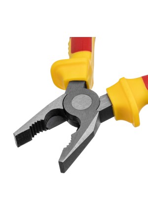 Плоскогубцы комбинированные, Insulated, 160 мм, двухкомпонентные рукоятки Matrix Professional