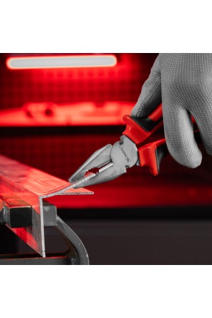 Плоскогубцы Nickel, 180 мм, никелированные, двухкомпонентные рукоятки Matrix