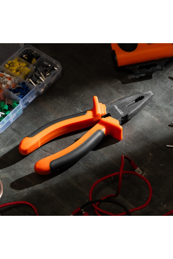 Плоскогубцы комбинированные Comfort, 180 мм, шлифованные, двухкомпонентные рукоятки Sparta