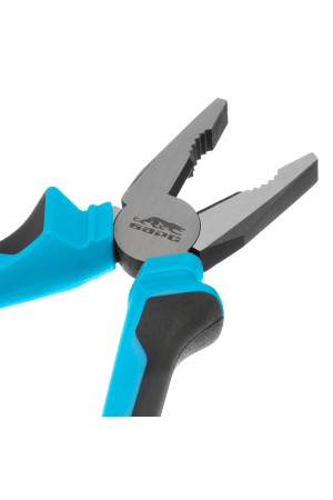 Плоскогубцы комбинированные 180 мм, хром-ванадий, двухкомпонентные рукоятки Барс