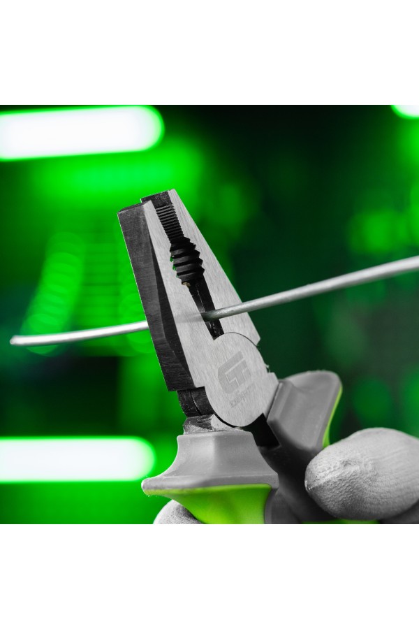 Плоскогубцы комбинированные, 200 мм, фосфатирование, трехкомпонентные рукоятки Сибртех