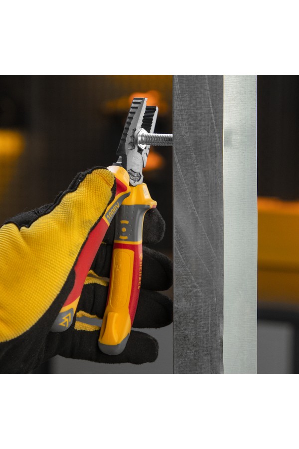 Плоскогубцы комбинированные, диэлектрические трехкомпонентные рукоятки до 1000 В, 165 мм Denzel
