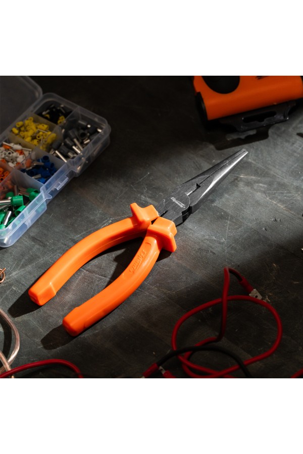 Длинногубцы прямые Classic, 180 мм, шлифованные, пластмассовые рукоятки Sparta