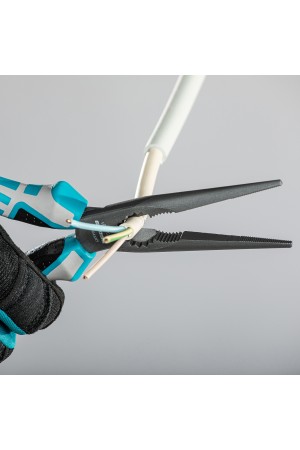 Длинногубцы прямые 205 мм, трехкомпонентные рукоятки Gross