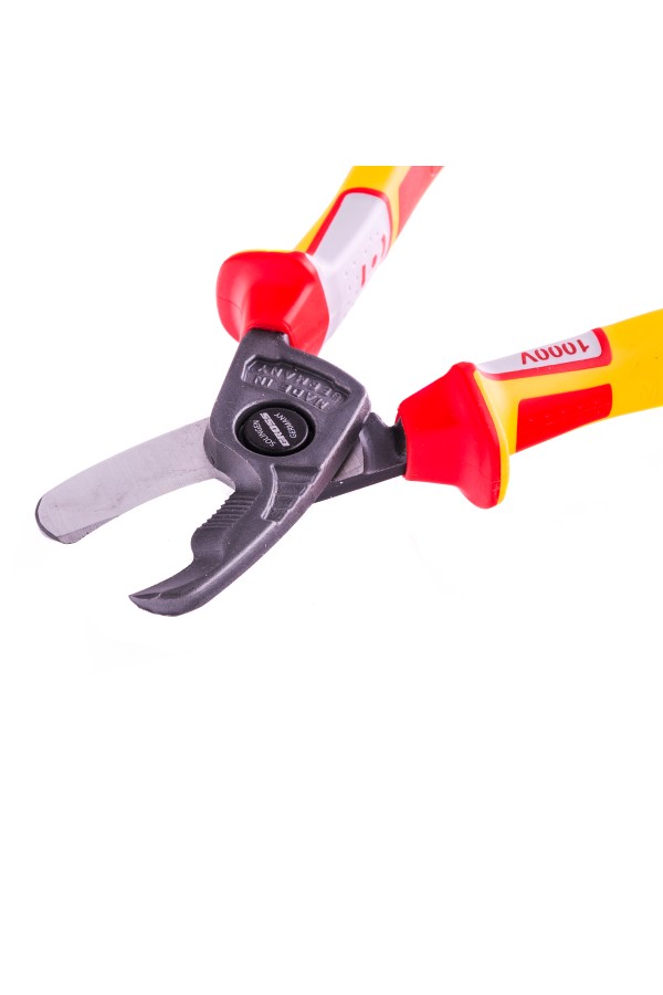 Кабелерез, диэлектрические рукоятки до 1000 В, трехкомпонентные рукоятки, 210 мм Gross