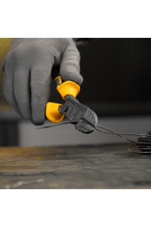 Бокорезы 180 мм, усиленные, трехкомпонентные рукоятки Denzel