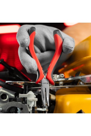 Длинногубцы изогнутые Mini, 130 мм, никелированные, авторазжим, двухкомпонентные рукоятки Matrix