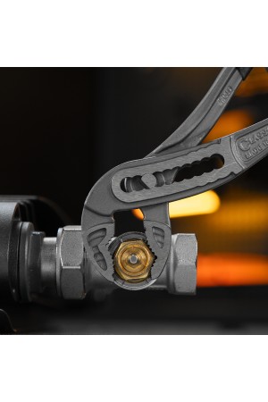 Клещи переставные, обливные рукоятки, 240 мм Denzel