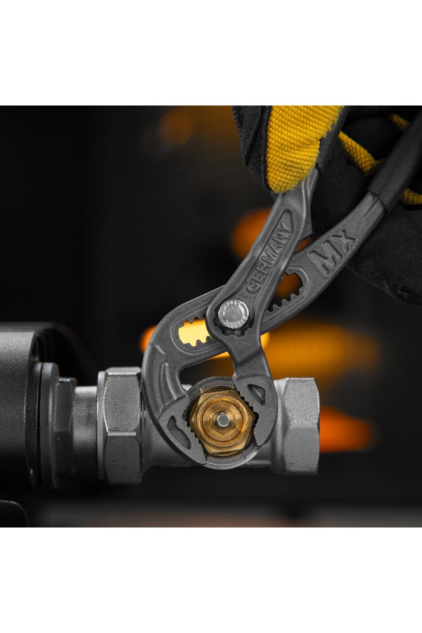 Клещи переставные, кнопочный механизм, обливные рукоятки, 180 мм Denzel