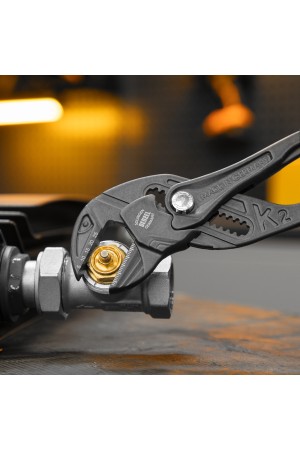 Клещи переставные, кнопочный механизм, обливные рукоятки, сантехнические, 250 мм Denzel