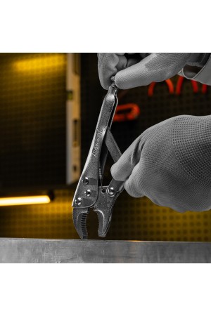 Зажим ручной, 180 мм, полукруглый захват Sparta