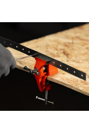 Тиски, 40 мм, крепление для стола Sparta