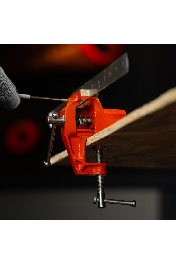 Тиски, 60 мм, крепление для стола Sparta