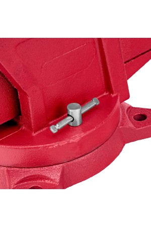 Тиски слесарные, 200 мм, поворотные, с наковальней// Matrix