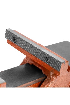 Тиски слесарные, 150 мм, поворотные, с наковальней Sparta