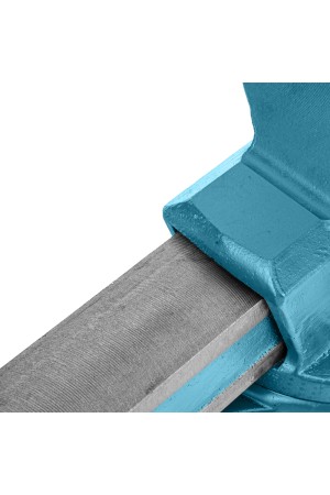 Тиски слесарные, 140 мм, поворотные (Глазов) Россия