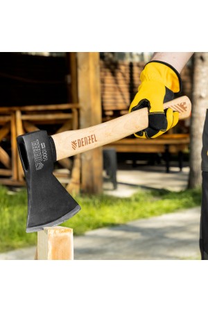 Топор, 1000 г, кованый, буковое топорище Denzel