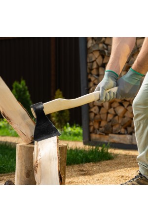 Топор кованный, в сборе, 890/1200 г, деревянное топорище, 500 мм, АО, (Ижевск) Россия